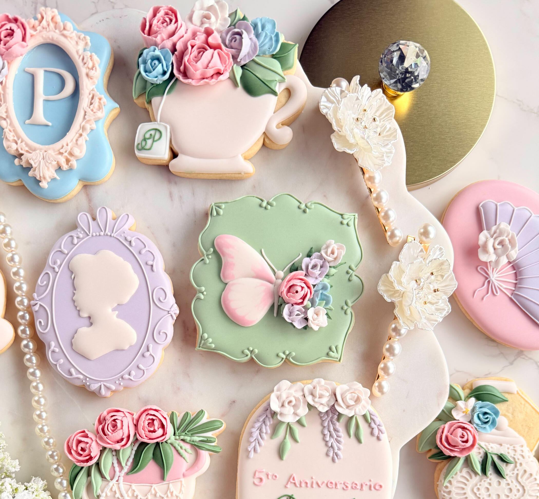 Oh My Macarons - Custom cookies & Sweet Treats